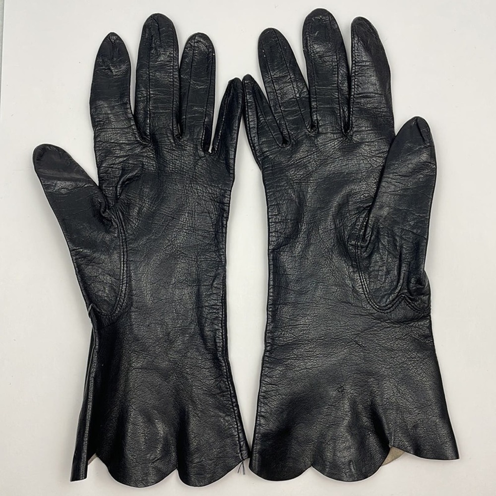 Vintage Black Leather Embroidered Gloves - Picture 3 of 4